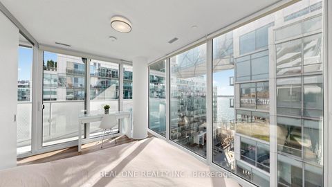 Photo 14 at 907 - 15 Queens Quay E, Waterfront Communities C8, Toronto