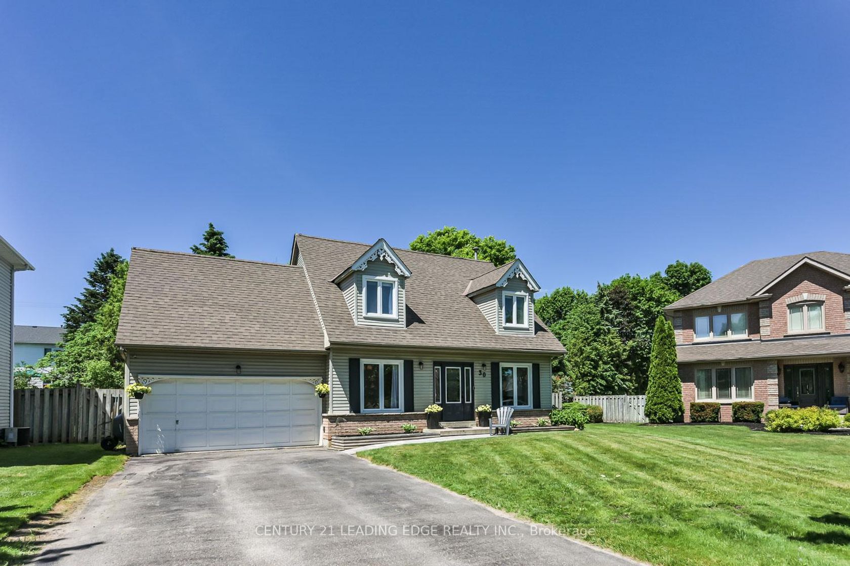 30 McGuire Crescent, Uxbridge 