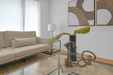 Photo 4 at 24 Fairside Avenue, East York, Toronto