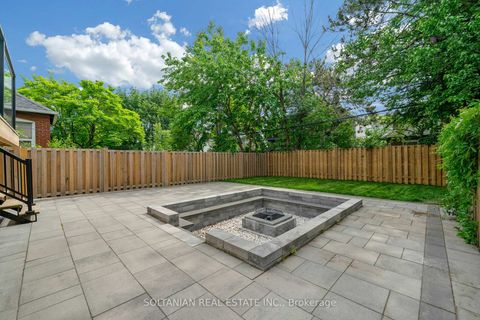 Photo 45 at 24 Fairside Avenue, East York, Toronto