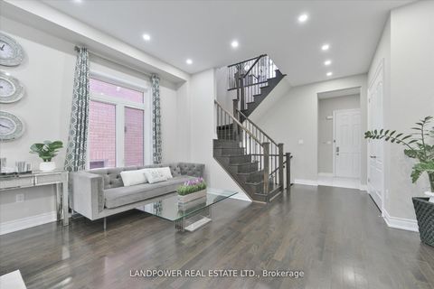 Photo 7 at 20 Tesla Crescent, Holland Landing, East Gwillimbury