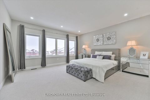 Photo 24 at 20 Tesla Crescent, Holland Landing, East Gwillimbury