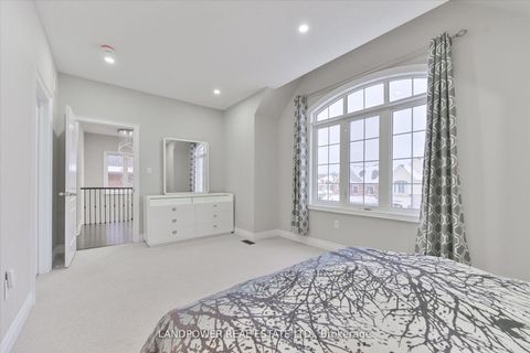 Photo 37 at 20 Tesla Crescent, Holland Landing, East Gwillimbury