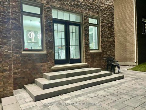 Photo 39 at 20 Tesla Crescent, Holland Landing, East Gwillimbury