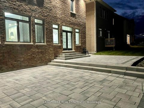 Photo 42 at 20 Tesla Crescent, Holland Landing, East Gwillimbury