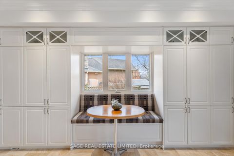 Photo 16 at 31 Ashwood Crescent, Rosethorn, Toronto