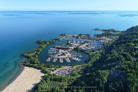 Photo 5 at 15 SCARBOROUGH HEIGHTS Boulevard, Cliffcrest, Toronto