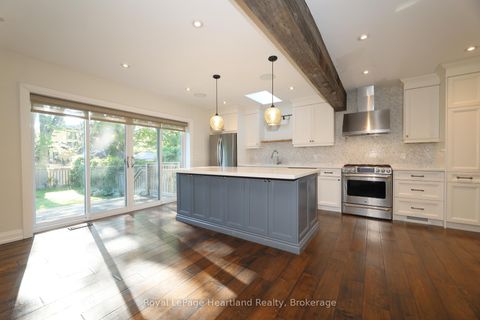 Photo 9 at 15 SCARBOROUGH HEIGHTS Boulevard, Cliffcrest, Toronto