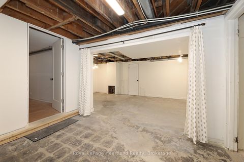 Photo 26 at 15 SCARBOROUGH HEIGHTS Boulevard, Cliffcrest, Toronto