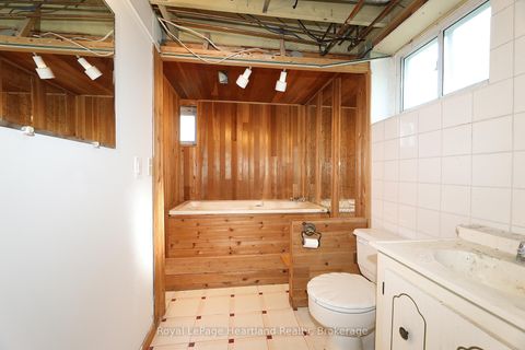 Photo 28 at 15 SCARBOROUGH HEIGHTS Boulevard, Cliffcrest, Toronto