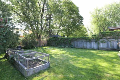 Photo 29 at 15 SCARBOROUGH HEIGHTS Boulevard, Cliffcrest, Toronto