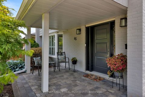 Photo 3 at 45 Ashfield Drive, West Deane, Toronto