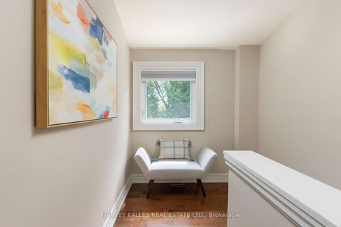 Photo 13 at 45 Ashfield Drive, West Deane, Toronto