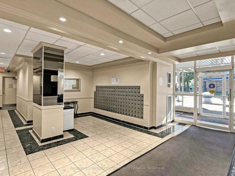 Photo 5 at 403 - 135 Marlee Avenue, Belgravia, Toronto