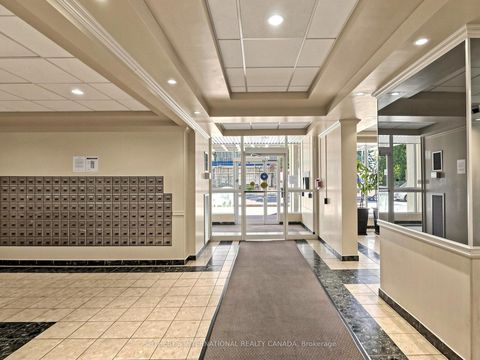 Photo 6 at 403 - 135 Marlee Avenue, Belgravia, Toronto