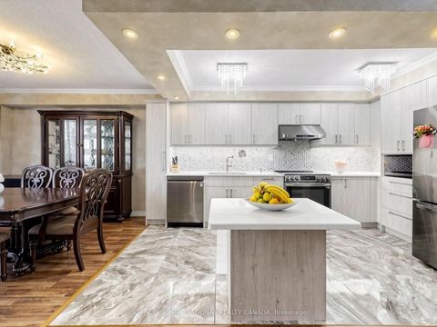 Photo 12 at 403 - 135 Marlee Avenue, Belgravia, Toronto