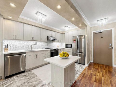 Photo 13 at 403 - 135 Marlee Avenue, Belgravia, Toronto