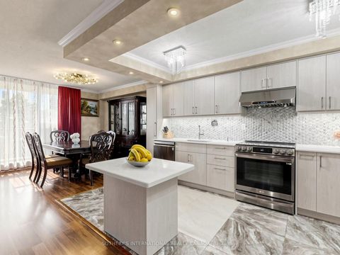 Photo 14 at 403 - 135 Marlee Avenue, Belgravia, Toronto