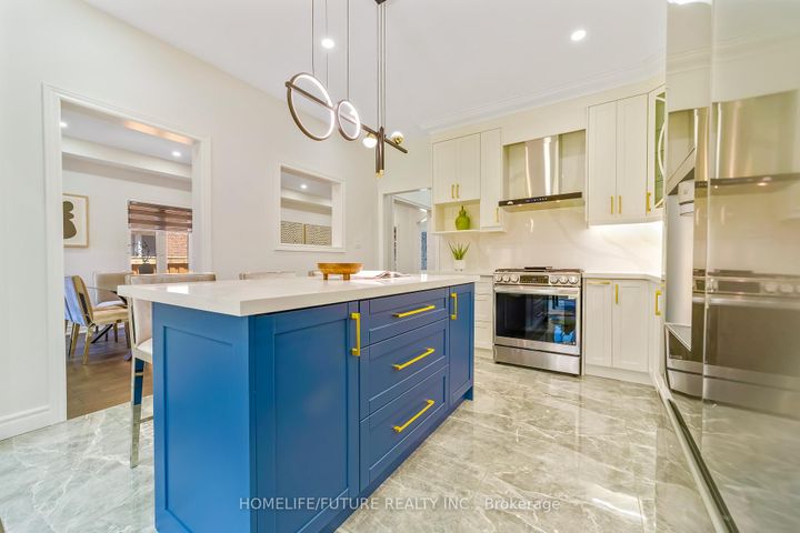 Photo 12 at 556 Highglen Avenue, Middlefield, Markham