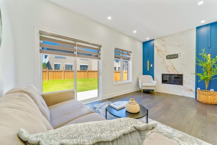 Photo 14 at 556 Highglen Avenue, Middlefield, Markham