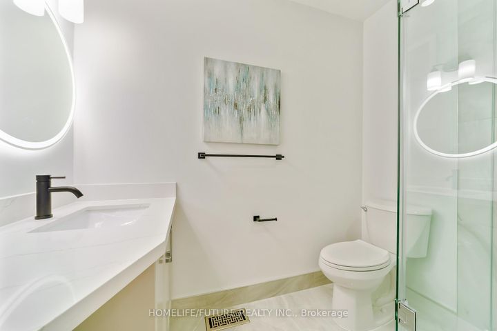 Photo 33 at 556 Highglen Avenue, Middlefield, Markham