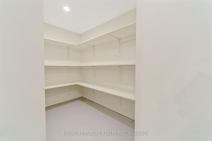 Photo 46 at 556 Highglen Avenue, Middlefield, Markham