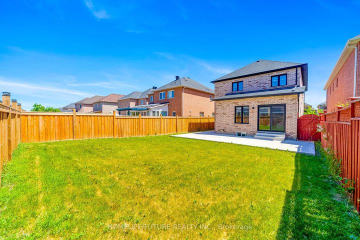 Photo 49 at 556 Highglen Avenue, Middlefield, Markham