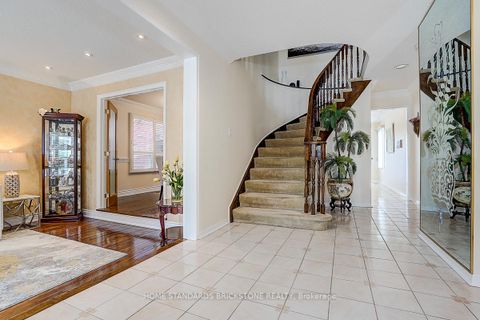Photo 4 at 52 Janesville Road, Uplands, Vaughan