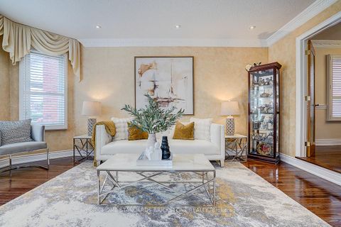 Photo 5 at 52 Janesville Road, Uplands, Vaughan