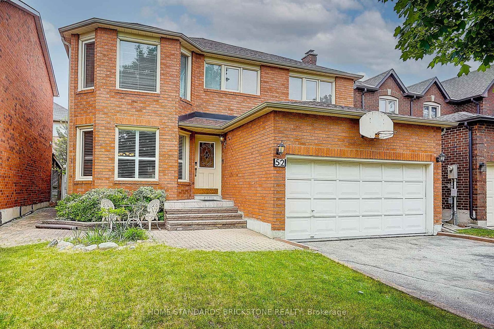 52 Janesville Road, Uplands, Vaughan photo number 2