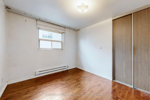 Photo 14 at 34 Yucatan Road, Pleasant View, Toronto
