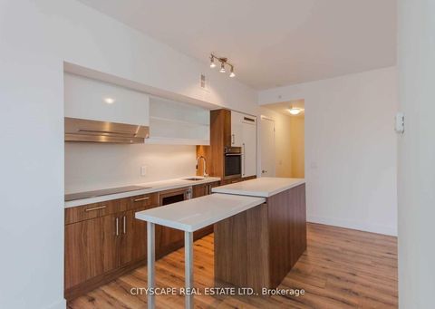 Photo 23 at 703 - 39 Sherbourne Street, Waterfront Communities C8, Toronto