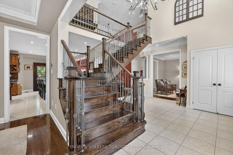 Photo 7 at 8 Duncton Wood Crescent, Hills of St Andrew, Aurora