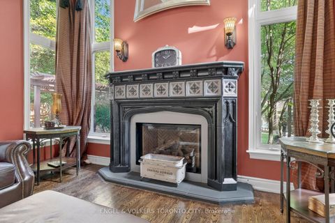 Photo 16 at 8 Duncton Wood Crescent, Hills of St Andrew, Aurora