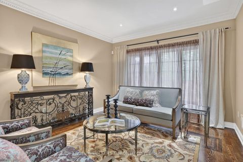 Photo 17 at 8 Duncton Wood Crescent, Hills of St Andrew, Aurora