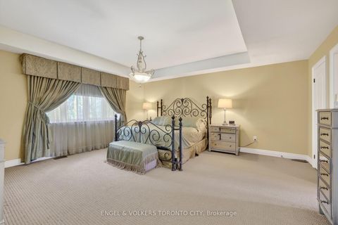 Photo 24 at 8 Duncton Wood Crescent, Hills of St Andrew, Aurora