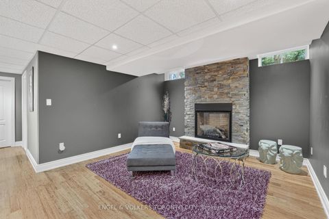 Photo 35 at 8 Duncton Wood Crescent, Hills of St Andrew, Aurora