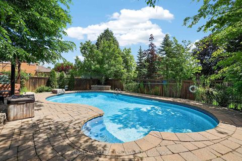 Photo 44 at 8 Duncton Wood Crescent, Hills of St Andrew, Aurora