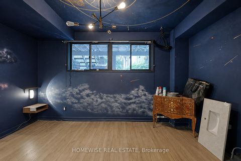 Photo 33 at 476 King Street E, Moss Park, Toronto
