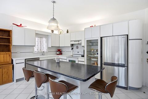 Photo 7 at 623 Coldstream Avenue, Lawrence, Toronto