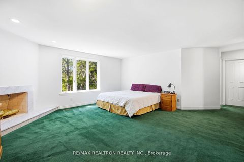 Photo 9 at 623 Coldstream Avenue, Lawrence, Toronto