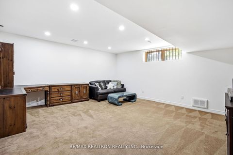 Photo 14 at 623 Coldstream Avenue, Lawrence, Toronto
