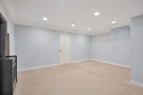 Photo 44 at 84 Harding Avenue, Amesbury, Toronto