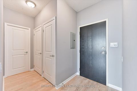 Photo 8 at 508 - 15 Windermere Avenue, Swansea, Toronto