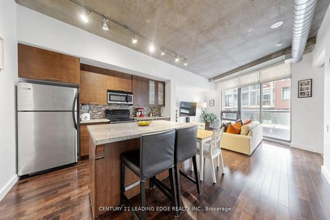 Photo 6 at 210 - 33 Mill Street, Waterfront Communities C8, Toronto