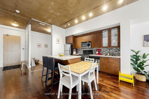 Photo 11 at 210 - 33 Mill Street, Waterfront Communities C8, Toronto