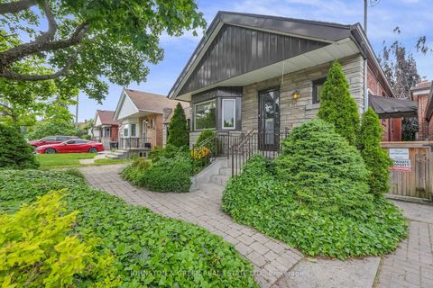 Photo 1 at 498 Plains Road, East York, Toronto