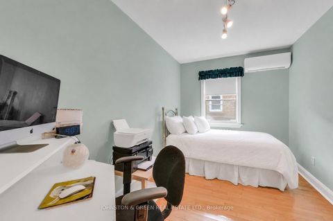 Photo 13 at 498 Plains Road, East York, Toronto