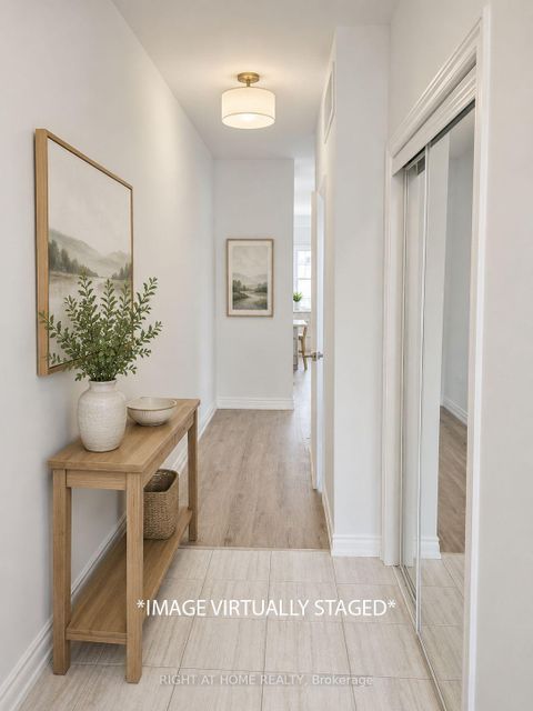 Photo 1 at 17 Ravenscraig Place, Cookstown, Innisfil