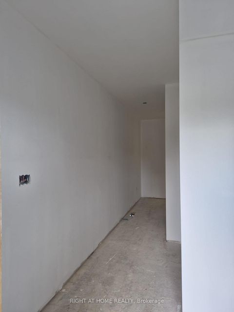 Photo 3 at 17 Ravenscraig Place, Cookstown, Innisfil